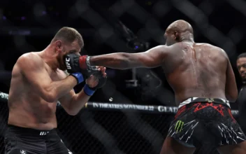 Jon Jones Sends Stipe Miocic Into Retirement With Decisive UFC Heavyweight Win in Front of Trump