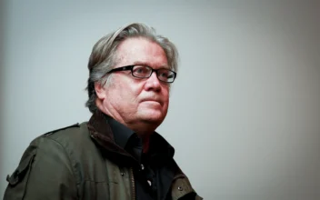 Steve Bannon Appears in New York Court