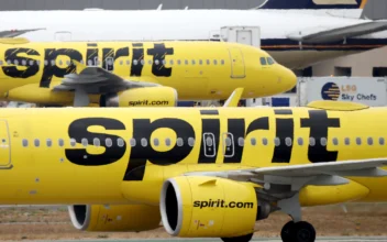 Low-Cost Carrier Spirit Airlines Files for Bankruptcy | Business Matters (November 18)