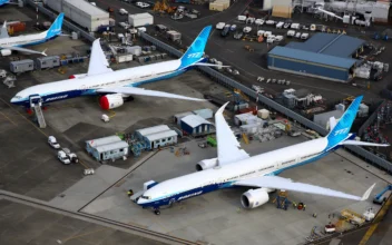 Boeing to Cut 2,500 Jobs in Sweeping Layoffs | Business Matters (Nov. 19)