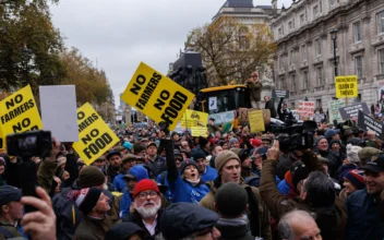 British Farmers Protest Over Incoming 20 Percent Inheritance Tax