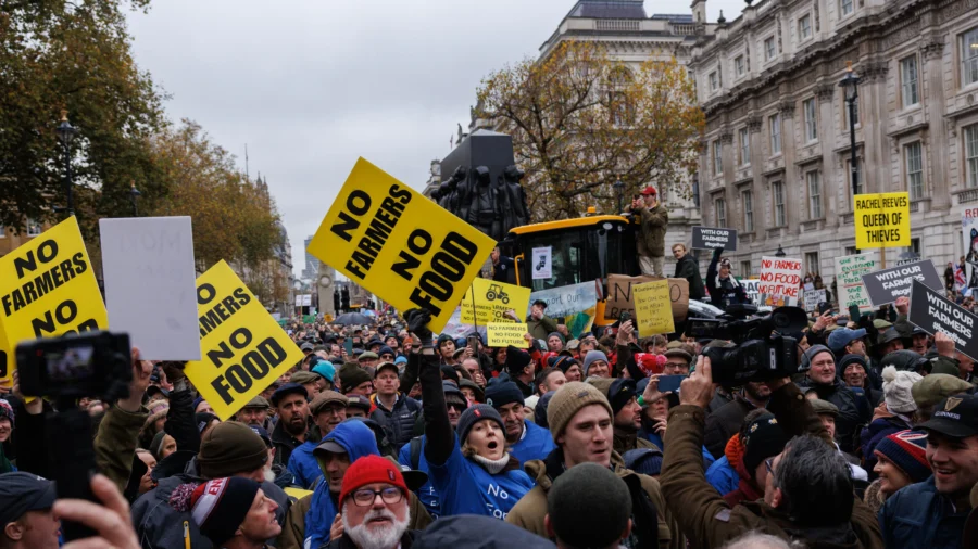 British Farmers Protest Over Incoming 20 Percent Inheritance Tax