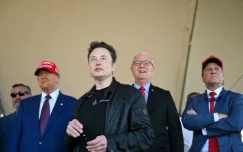 Trump Travels to Texas to Watch SpaceX Rocket Launch with Musk