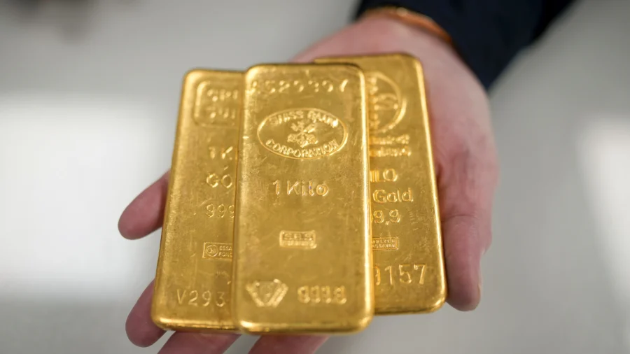 Is It a Good Time to Buy Gold?