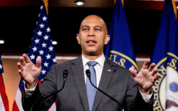 House Democrats Have Really Rallied Around Hakeem Jeffries: Analyst Discussing Future of Democratic Party