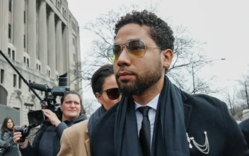 LIVE NOW: Actor Jussie Smollett’s Attorney Discusses Overturned Conviction