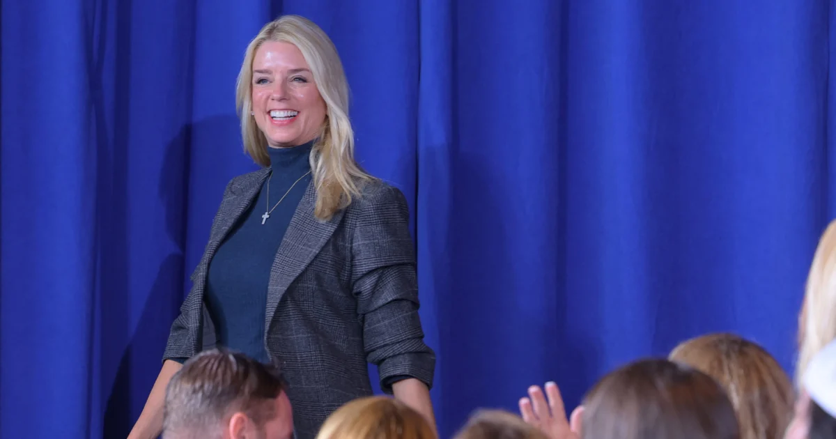 Trump Selects Pam Bondi for Attorney General After Gaetz Withdraws