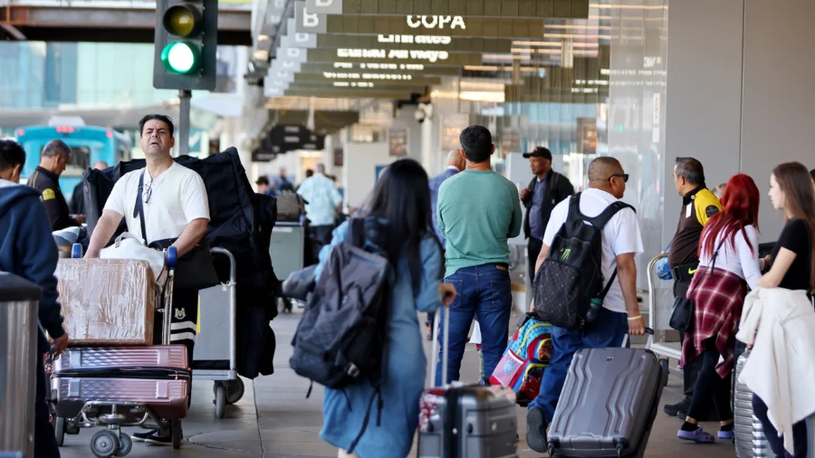 Travel Tips and What to Expect for Thanksgiving