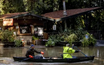 Forecasts Warn of Possible Winter Storms Across US During Thanksgiving Week