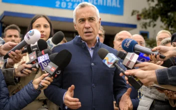 Right-Wing Populist Surprises in Romanian Presidential Election, Appears Set to Enter Runoff