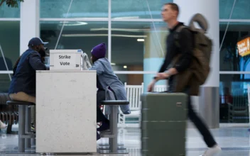 Charlotte Airport Workers Strike Over Low Wages as Busy Thanksgiving Travel Week Begins