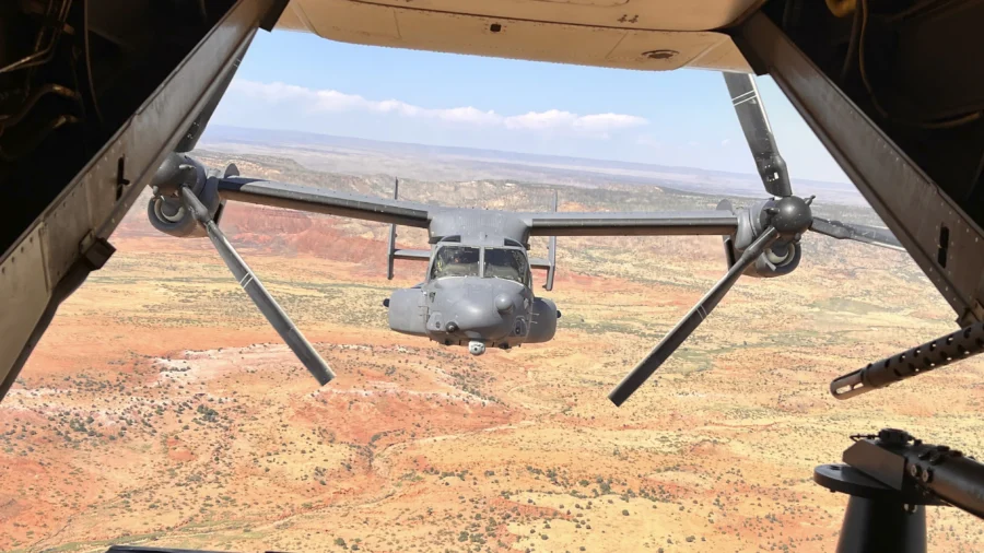 Osprey Ferrying White House Staff in New York Grounded Due to Safety Issue, Witness Reports Flames