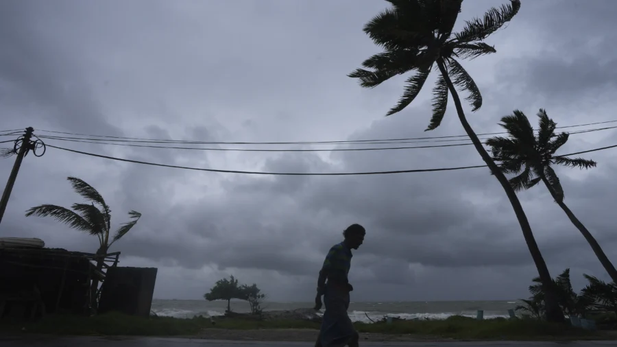 Children Among the Dead and Missing as Heavy Rains Trigger Floods in Sri Lanka