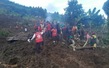 15 Dead, More Than 100 Missing in East Uganda Landslide