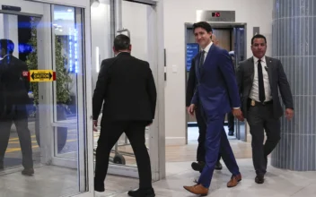 Trudeau Meeting With Trump in Florida