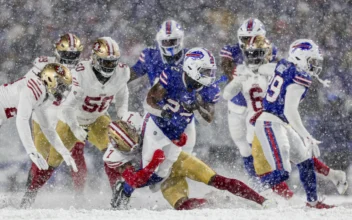 Josh Allen Has TDs Passing, Rushing and Receiving as Bills Rout 49ers 35–10 in Snow, Clinch AFC East