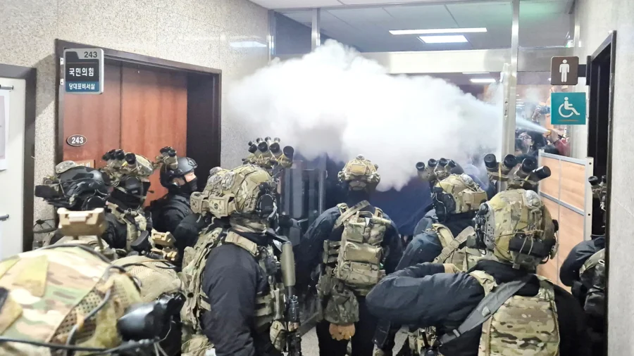 South Korean Martial Law Declaration Sends Shockwaves: Why Was It Declared and What Are the Impacts?