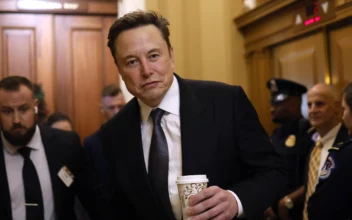 Republicans Split on Whether to Cut Earmarks Ahead of DOGE Meeting With Musk, Ramaswamy