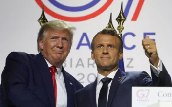 Macron Meets Trump and Zelenskyy