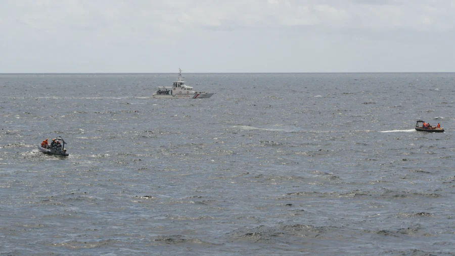US to Donate $12 Million in Small Boats, Training Gear to Vietnam