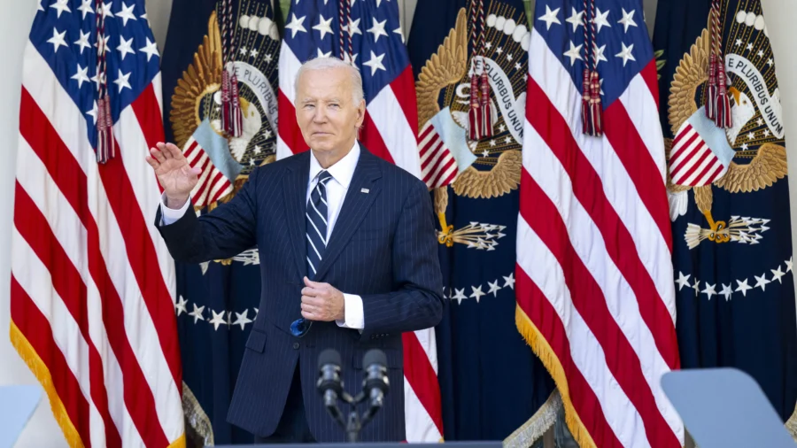 Biden Hosts Kennedy Center Honorees
