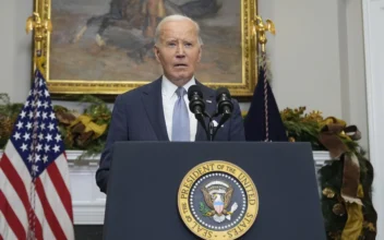 Biden Pledges US Support for Syria, Its Neighbors After Collapse of Assad Regime