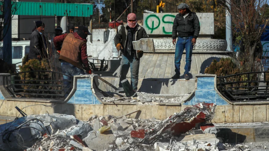 Possible Scenarios in Syria Include Stability, Rebel Infighting, Jihad Against Israel: Former Intel Official