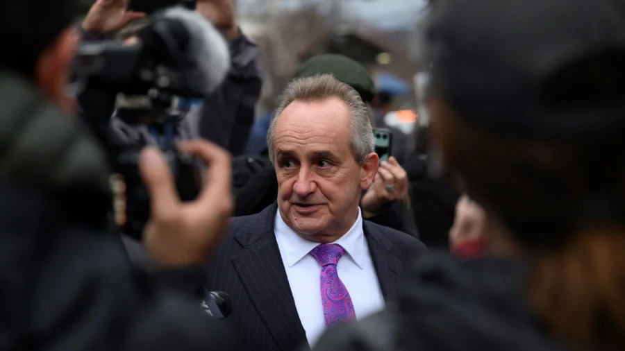 Luigi Mangione's Lawyer Says He's Not Seen Evidence Showing Client Is Guilty