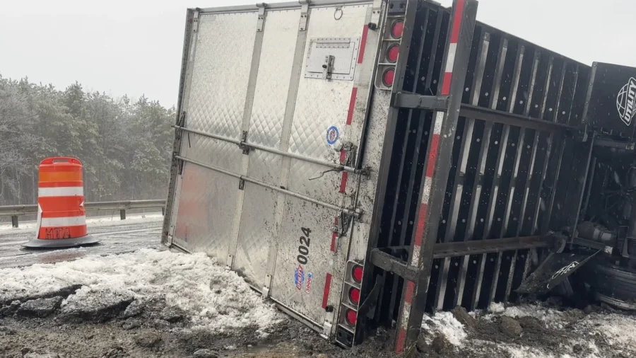 East Coast Storm Makes a Mess at Ski Resorts as Strong Winds Cause Power Outages