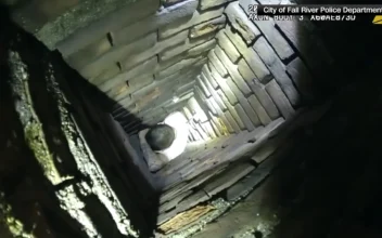 Man Gets Stuck Santa-Style in Chimney While Fleeing Police