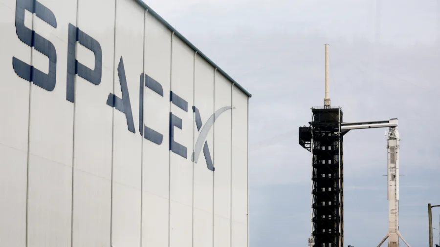 Elon Musk Says SpaceX Headquarters to Be in Starbase, Texas