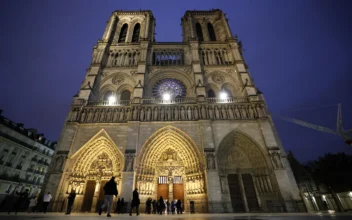 Historian Reflects on Notre Dame Reopening