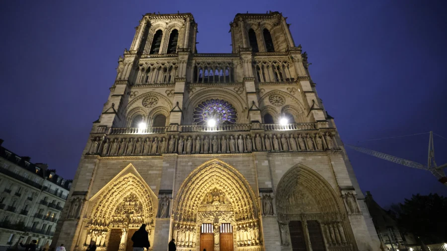 Historian Reflects on Notre Dame Reopening