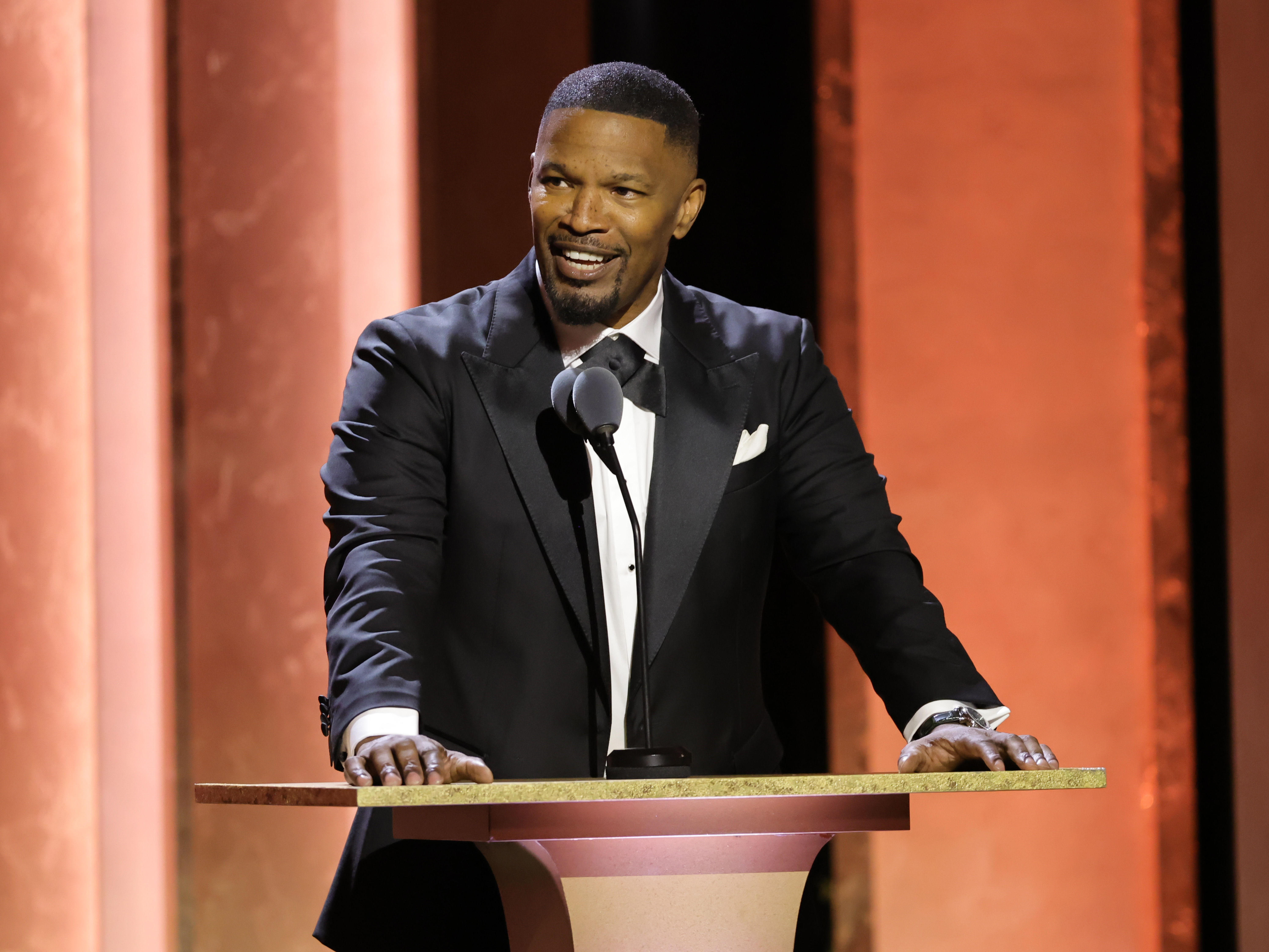 Jamie Foxx Gets Stitches After Glass Thrown at Him During Dinner in