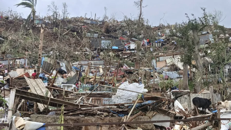 France Rushes Help to Mayotte, Where Hundreds or Even Thousands Died in Cyclone Chido