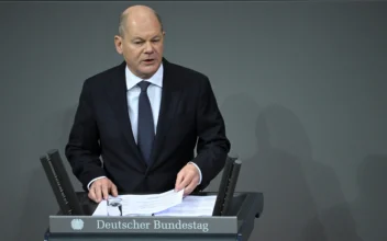 German Chancellor Olaf Scholz Loses Confidence Vote, Paving Way for Election