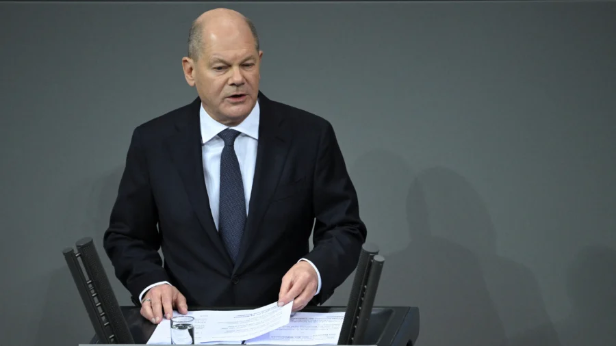 German Chancellor Olaf Scholz Loses Confidence Vote, Paving Way for Election