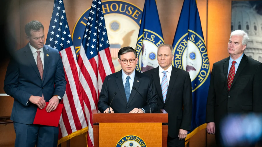 Congress Unveils Short-Term Funding Bill to Avoid End-of-Year Government Shutdown