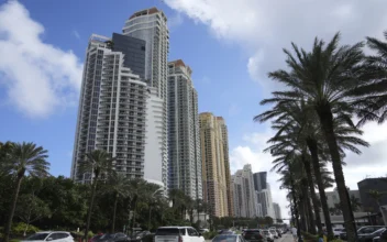 About 3 Dozen High-Rise Buildings in South Florida Are Sinking