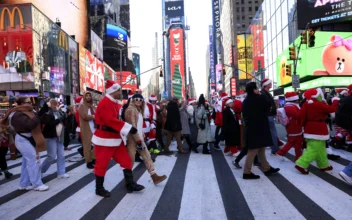 Arrival of Numerals ‘2025’ in Times Square