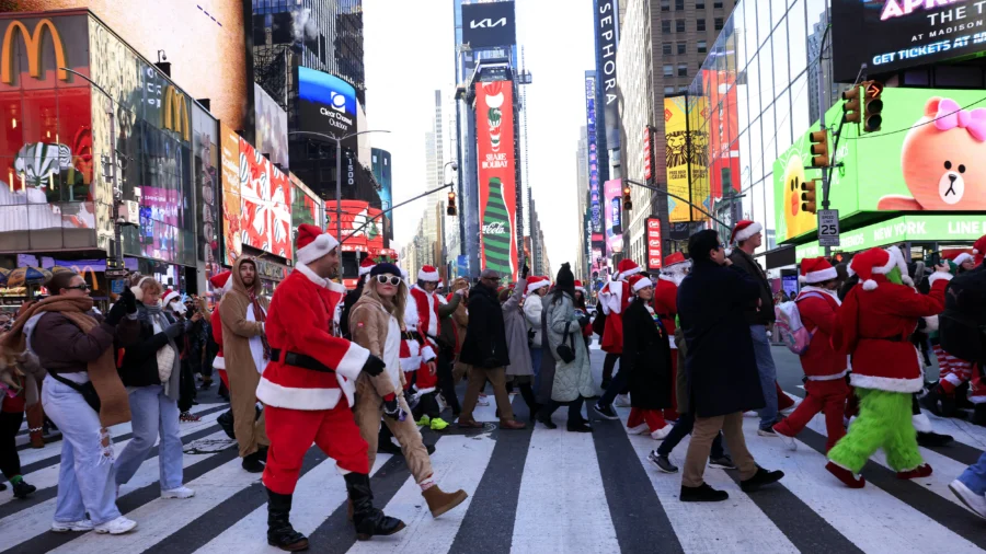 Arrival of Numerals '2025' in Times Square