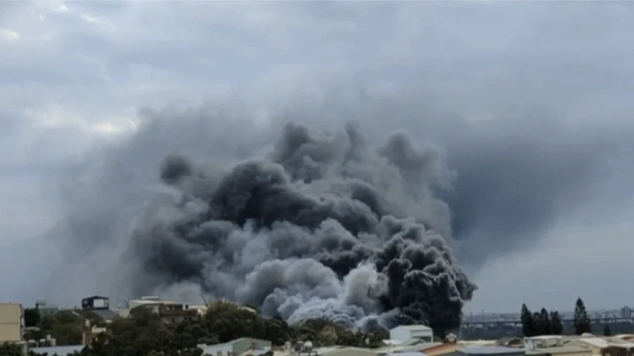 Massive Fire Kills 9 People at Building Under Construction in Taiwan