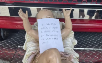 Baby Jesus Figurine Stolen From Colorado Nativity Scene Returned Anonymously With Apology