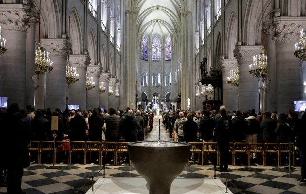 Tourists, Parisians Reflect on Restored Notre-Dame