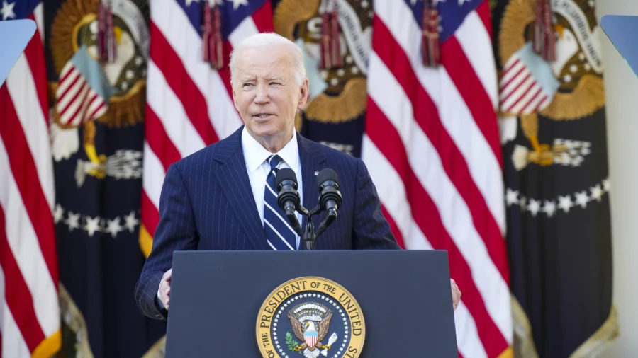 Biden Signs Funding Bill, Averting Government Shutdown NTD