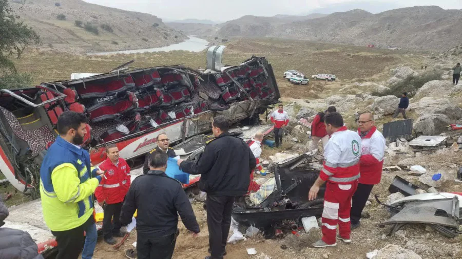 Road Accident in Remote Part of Western Iran Leaves 9 Dead, 14 Injured