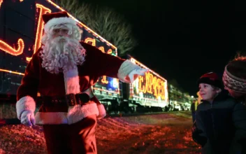 Santa Claus Begins His Annual Journey Around the World