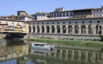 Secret Passage That Florence’s Medici Used to Move Safely Reopens to Public After 8-year Renovation