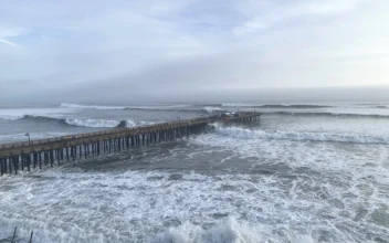 Pier Collapse in Santa Cruz Amid Powerful Storm Leads to Dramatic Rescue