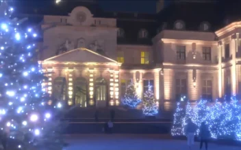 France Shares Christmas Magic at Château de Vaux-le-Vicomte